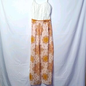 NWOT AUW flowy maxi white lace spagetti strap maxi dress with belt sz Large